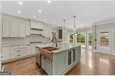 2426 Watercrest Terrace NW, Acworth, GA 30101 - Photo 9