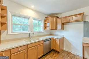 3349 Old Jonesboro Rd, Hapeville, GA 30354 - Photo 9