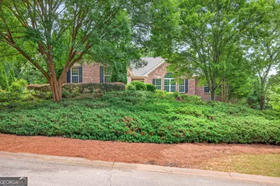 28 Montvale Drive, Hoschton, GA 30548 - Photo 3