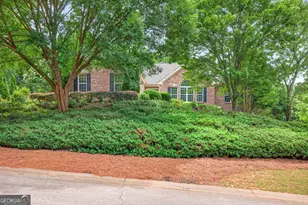 28 Montvale Dr, Hoschton, GA 30548 - Photo 3