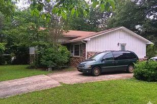 7712 Dove Dr, Riverdale, GA 30274 - Photo 1