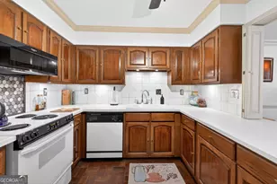 1631 Executive Park Ln NE, Atlanta, GA 30329 - Photo 23