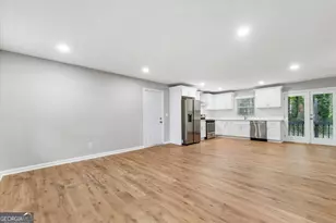 4010 Kennesaw Dr NW, Kennesaw, GA 30152 - Photo 11