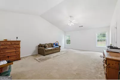 5603 Newberry Point Drive, Flowery Branch, GA 30542 - Photo 17