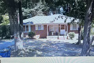 6842 E Sherwood Dr, Riverdale, GA 30274 - Photo 1