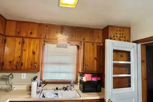 6842 E Sherwood Dr, Riverdale, GA 30274 - Photo 9