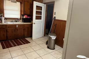 6842 E Sherwood Dr, Riverdale, GA 30274 - Photo 7