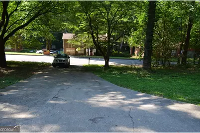 4987 Dekalb Way, Stone Mountain, GA 30087 - Photo 33
