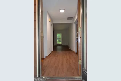 4987 Dekalb Way, Stone Mountain, GA 30087 - Photo 3