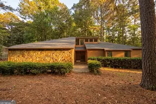 155 Franklin Farms Cir, Fayetteville, GA 30214 - Photo 1