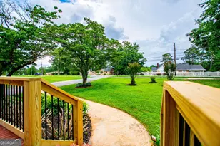 505 College St, Bowdon, GA 30108 - Photo 13