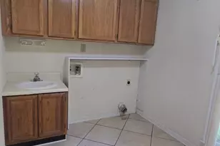833 Mobley Bridge Rd, Hogansville, GA 30230 - Photo 13