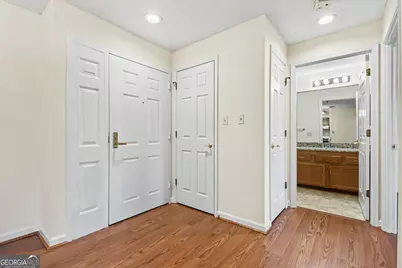 1800 Clairmont Lake #711, Decatur, GA 30033 - Photo 9