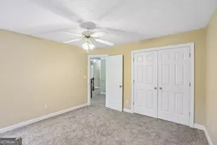 1811 Lake Cove Dr SW, Atlanta, GA 30331 - Photo 23