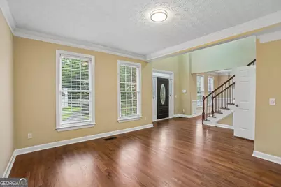 1811 Lake Cove Drive SW, Atlanta, GA 30331 - Photo 17