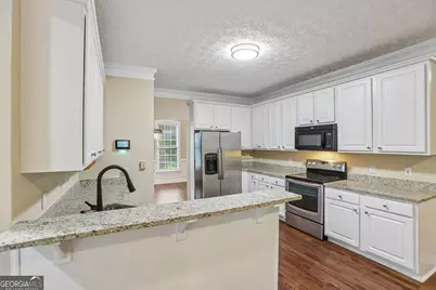 1811 Lake Cove Drive SW, Atlanta, GA 30331 - Photo 13