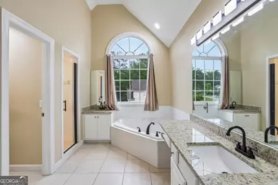 1811 Lake Cove Drive SW, Atlanta, GA 30331 - Photo 33