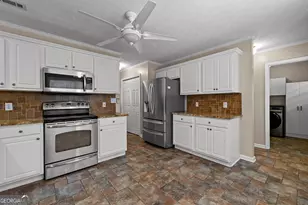 61 Thorne Berry Dr, Hampton, GA 30228 - Photo 17