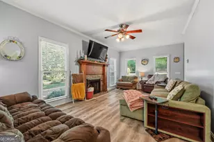 1607 White Oak Dr, Winder, GA 30680 - Photo 23