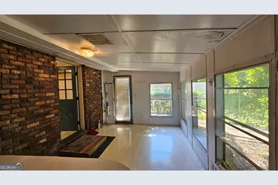 551 Wavelyn Way, Riverdale, GA 30274 - Photo 9