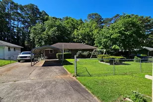 551 Wavelyn Way, Riverdale, GA 30274 - Photo 1