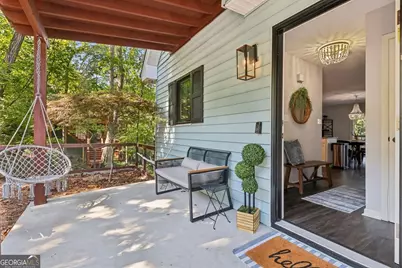 8470 Lake Drive, Snellville, GA 30039 - Photo 5