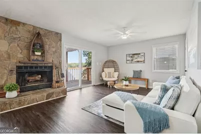8470 Lake Drive, Snellville, GA 30039 - Photo 7