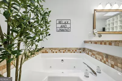 8470 Lake Drive, Snellville, GA 30039 - Photo 23