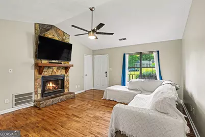 418 Sir Winston Court, Jonesboro, GA 30238 - Photo 5