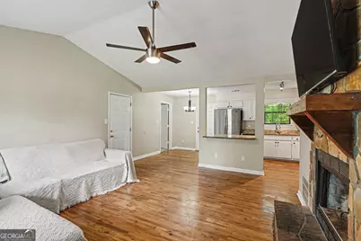 418 Sir Winston Court, Jonesboro, GA 30238 - Photo 3