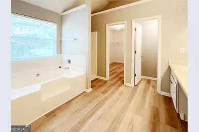 5983 Hitt Lake Trail, Stone Mountain, GA 30087 - Photo 17