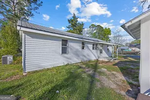 507 E 7th Ave, Nashville, GA 31639 - Photo 35