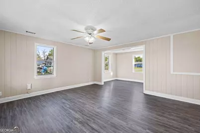 507 E 7th Avenue, Nashville, GA 31639 - Photo 9