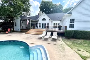 1212 Maple Dr, Griffin, GA 30224 - Photo 9