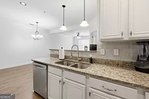 7265 Glisten Ave NE, Sandy Springs, GA 30328 - Photo 13