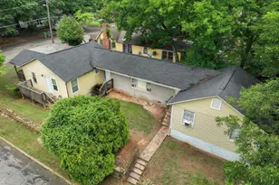 1318 Eason St NW, Atlanta, GA 30314 - Photo 9