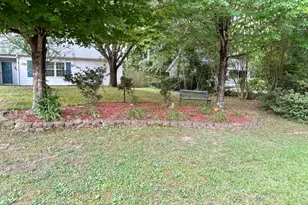 733 Fallowfield Dr, Loganville, GA 30052 - Photo 25