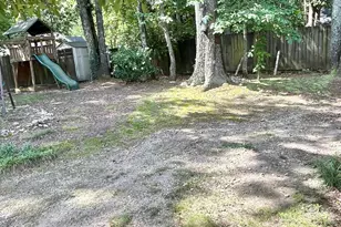 733 Fallowfield Dr, Loganville, GA 30052 - Photo 31