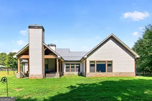 289 Maple Dr, Williamson, GA 30292 - Photo 9