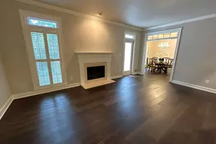 7155 Roswell Rd, Sandy Springs, GA 30328 - Photo 5