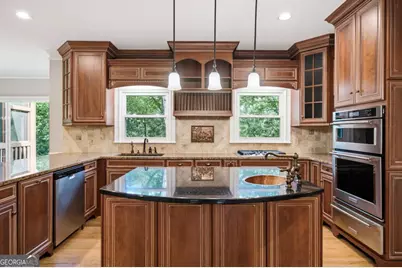 5525 Hampstead Way, Johns Creek, GA 30097 - Photo 13
