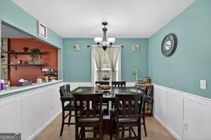 95 S Meadowcliff Cir, Carrollton, GA 30116 - Photo 9