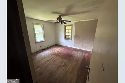 1621 Parker Drive NE, Conyers, GA 30012 - Photo 17