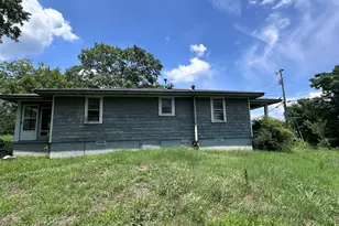 1621 Parker Dr NE, Conyers, GA 30012 - Photo 3