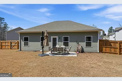 1510 Cragston Drive, Winder, GA 30680 - Photo 3