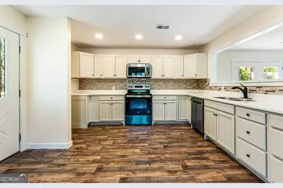 684 Faith Lane, Clarkesville, GA 30523 - Photo 7