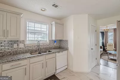 576 Ransom Way, Stockbridge, GA 30281 - Photo 17