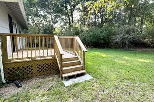 207 Custer Cir, Griffin, GA 30223 - Photo 15