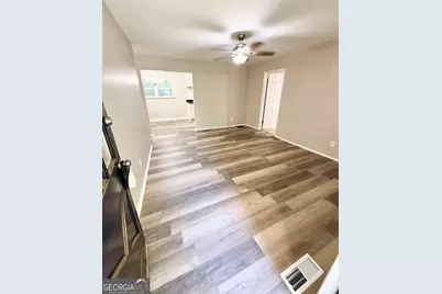 207 Custer Circle, Griffin, GA 30223 - Photo 3