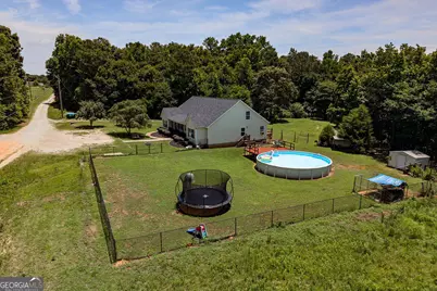 1627 Dewy Rose Road NW, Dewy Rose, GA 30634 - Photo 5